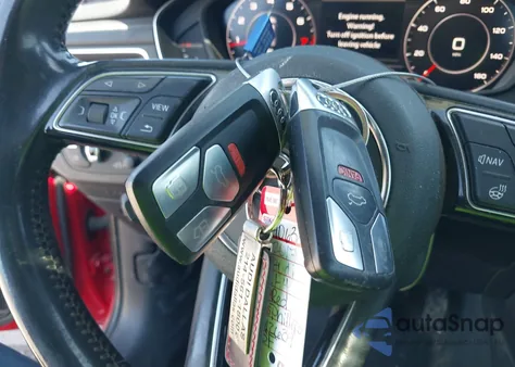 2017 Audi A4 2.0T Premium из США, поврежденный, VIN WAUENAF46HN012639